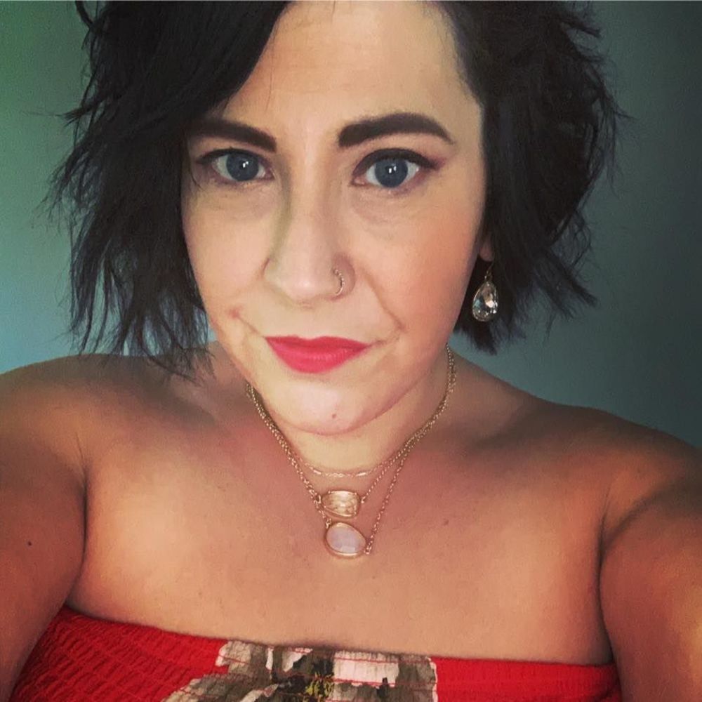 Meet your Posher, Melissa
